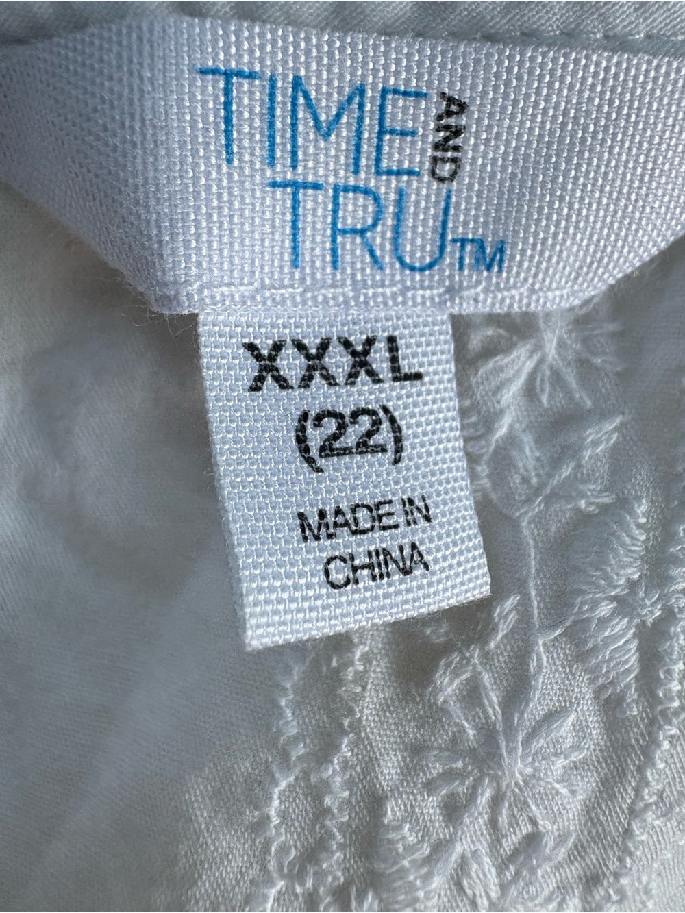 Eyelet Cotton Blouse Size 22 White - Picture 7 of 7
